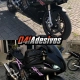 BMW S1000RR preta antes e depois com grafismos em rosa