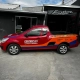Picape Chevrolet Montana vermelha plotada CenterFlex