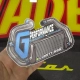 Adesivo recortado GT Performance de radiadores e intercooler na mão