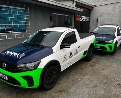 VW Saveiro de frota do Paraná em frente à 041 Adesivos