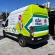 Ford Transit ABC Trânsito com mascote, setas e brasão de Curitiba