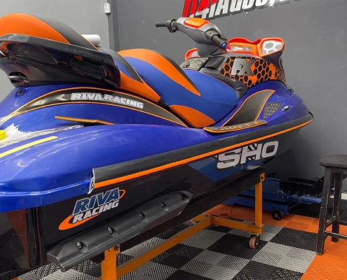 BMW S1000RR com grafismo nas cores M na loja 041 Adesivos